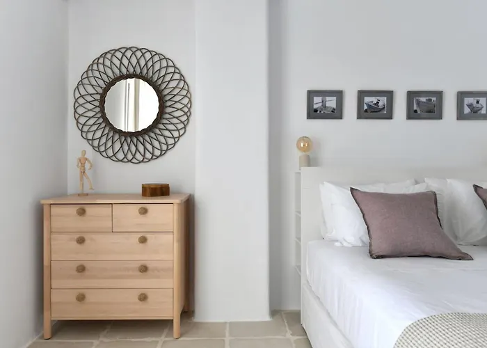 Villa Luxury Paros Ianthe Striking Beauty 4 Bedrooms Pounda