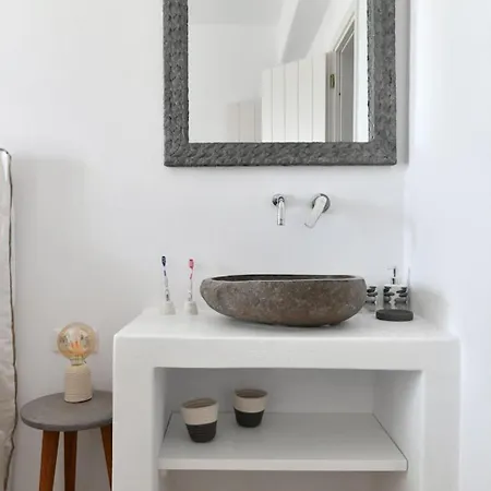 فيلة Luxury Paros Ianthe Striking Beauty 4 Bedrooms *