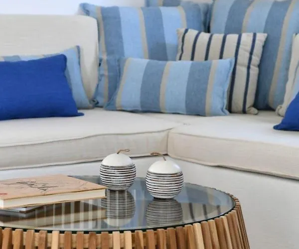 Luxury Paros Ianthe Striking Beauty 4 Bedrooms Vila Pounda